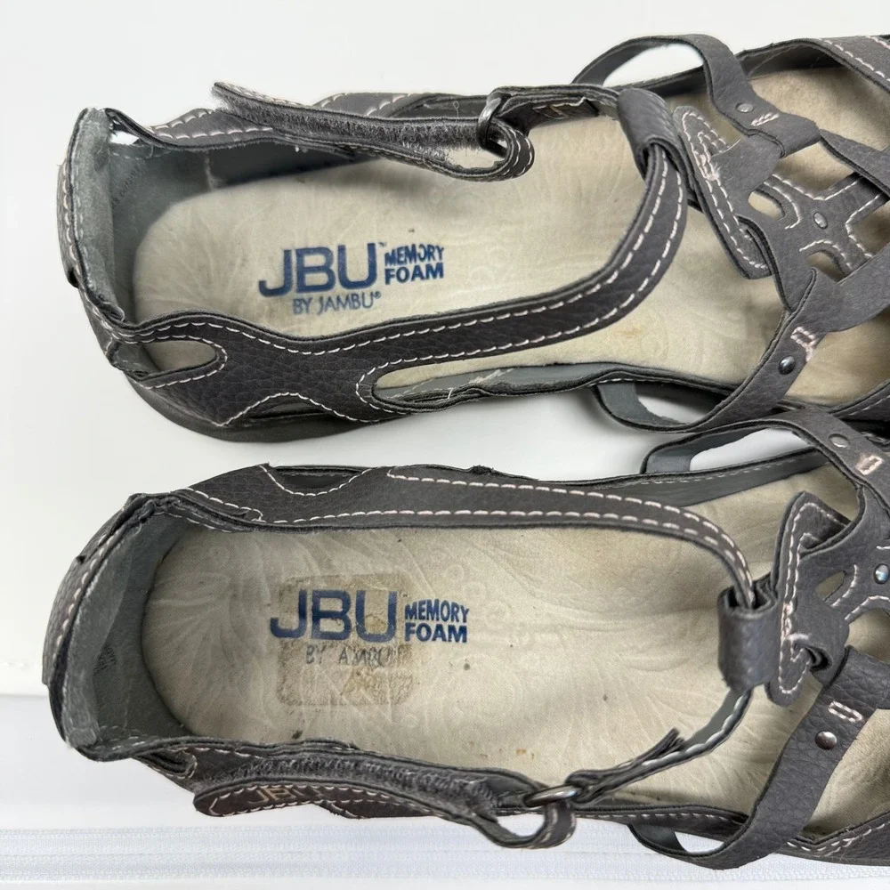 JBU Womens 7M Gray Mary Jane Flat Sandals Memory Foam Floral Laser Cut Vegan